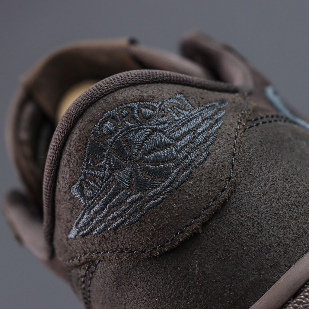 Travis Scott x Air Jordan 1 Low  "Velvet Brown"