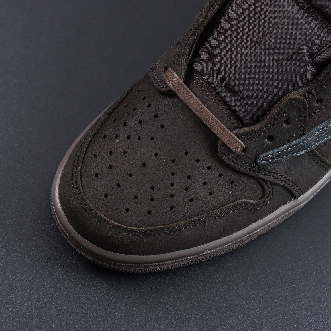 Travis Scott x Air Jordan 1 Low  "Velvet Brown"