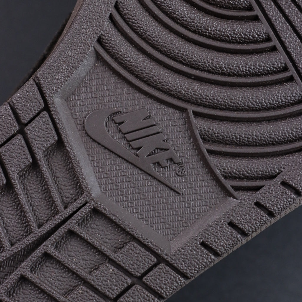 Travis Scott x Air Jordan 1 Low  "Velvet Brown"