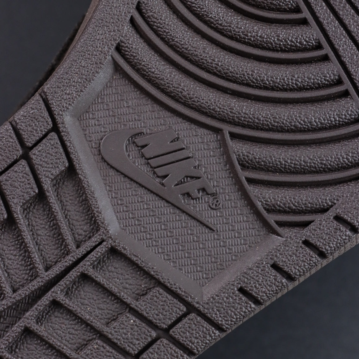 Travis Scott x Air Jordan 1 Low  "Velvet Brown"