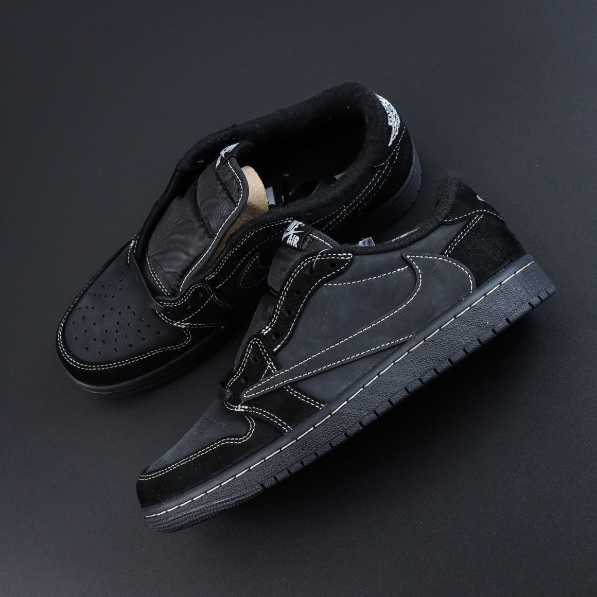 Travis Scott x Air Jordan 1 Low "Black/Phantom"