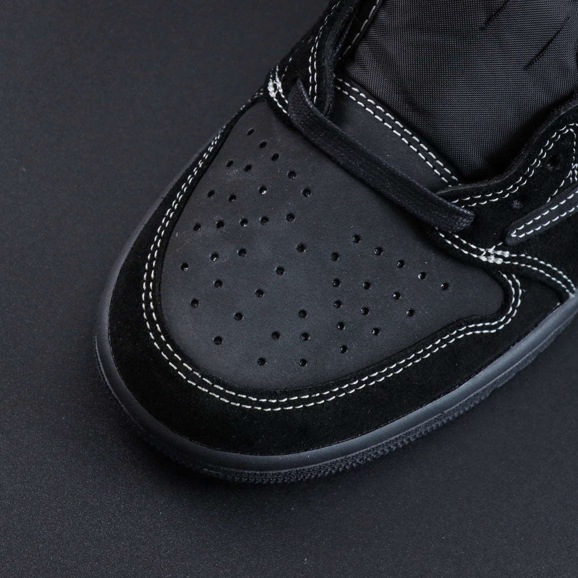 Travis Scott x Air Jordan 1 Low "Black/Phantom"