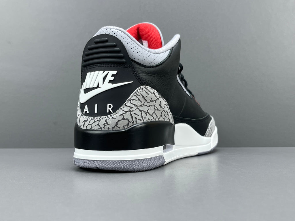 Jordan Air Jordan 3 OG “Black Cement”