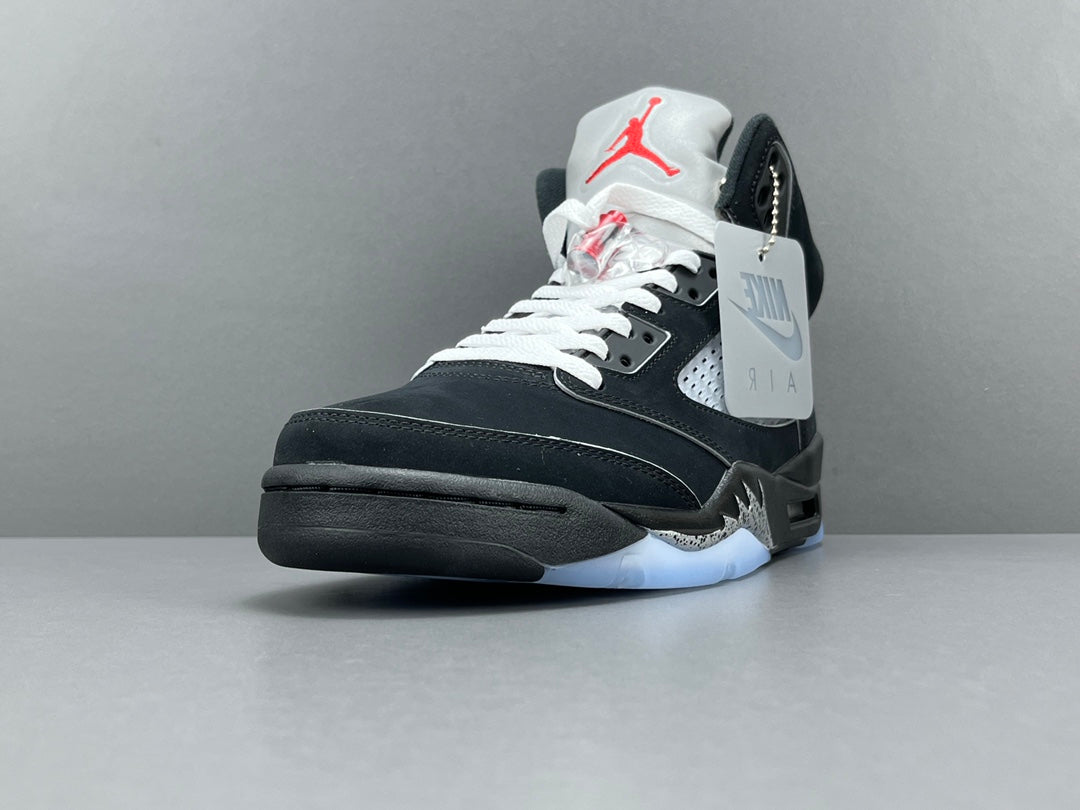 Jordan Air Jordan 5 “BLACK METALLIC REIMAGINED”