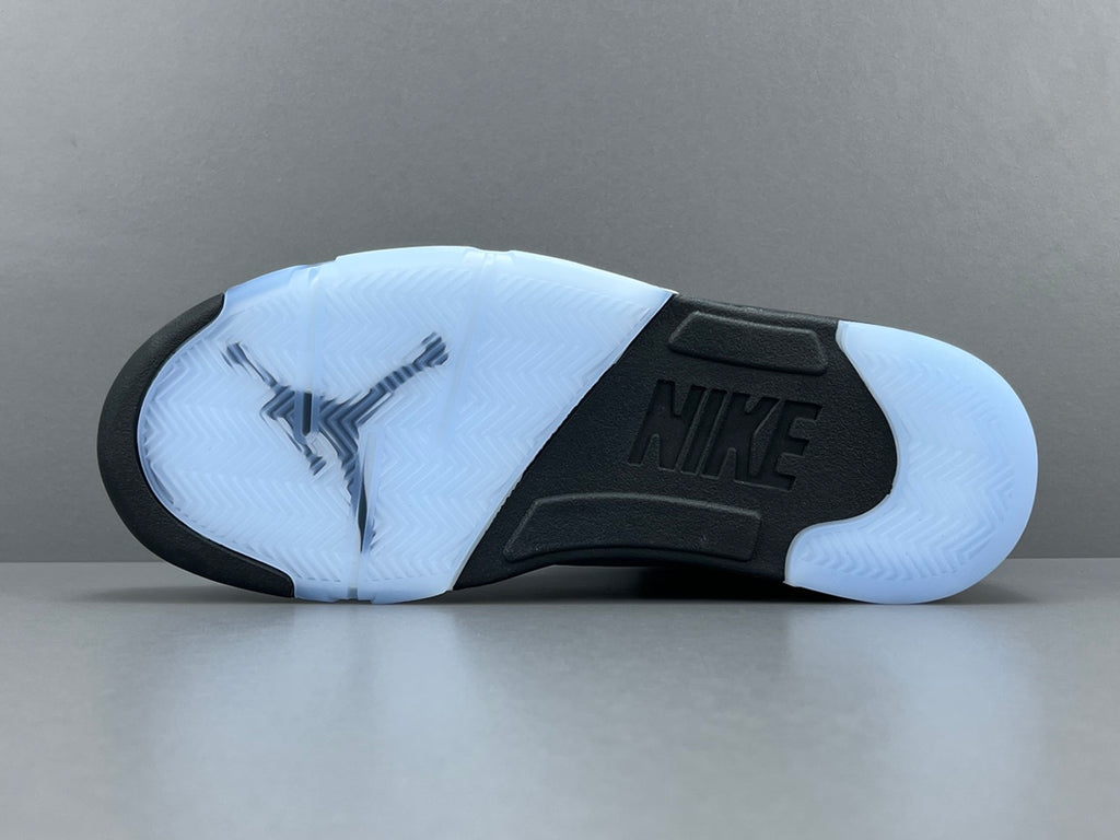 Jordan Air Jordan 5 “BLACK METALLIC REIMAGINED”