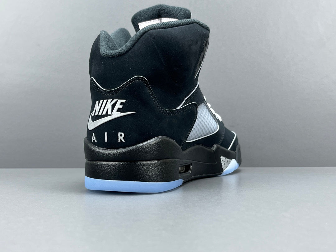 Jordan Air Jordan 5 “BLACK METALLIC REIMAGINED”