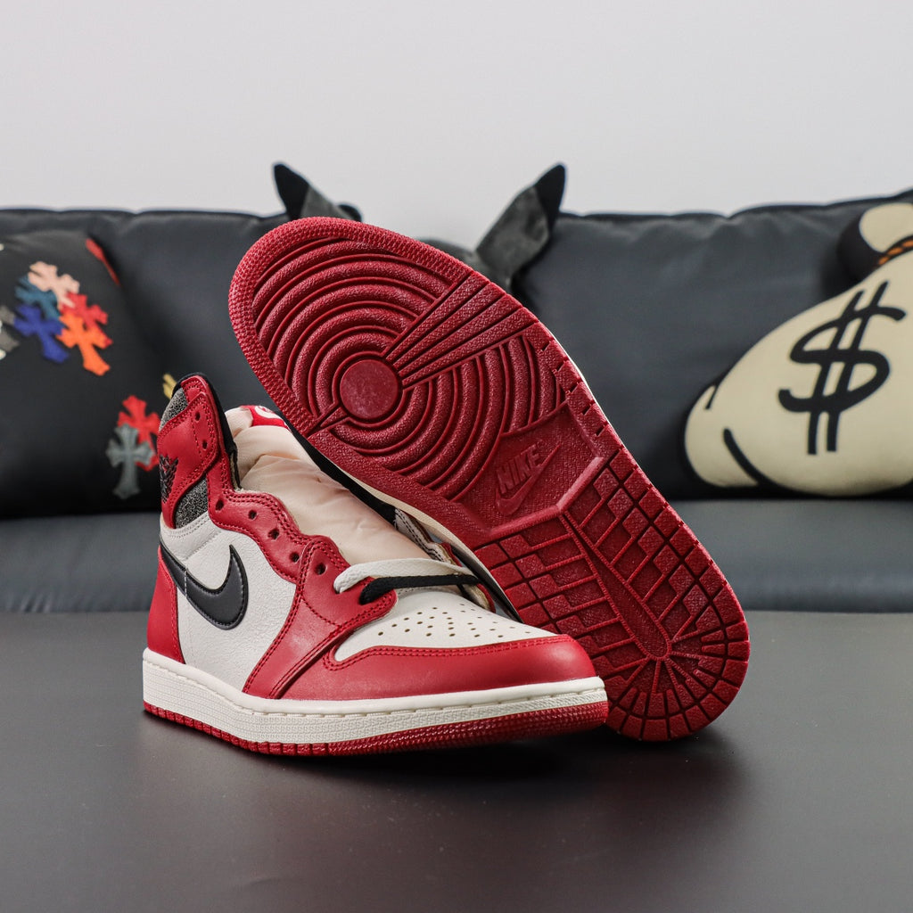 Air Jordan 1 Retro High OG "Lost & Found"