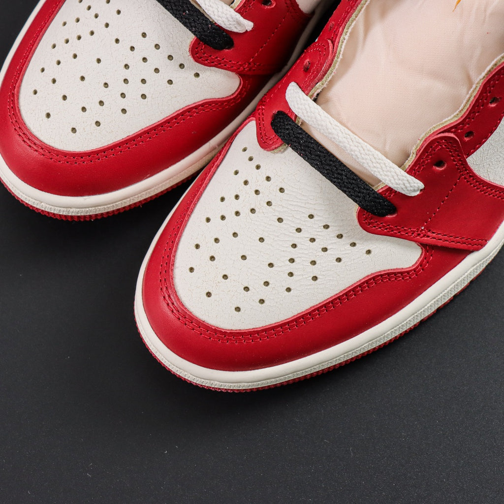 Air Jordan 1 Retro High OG "Lost & Found"