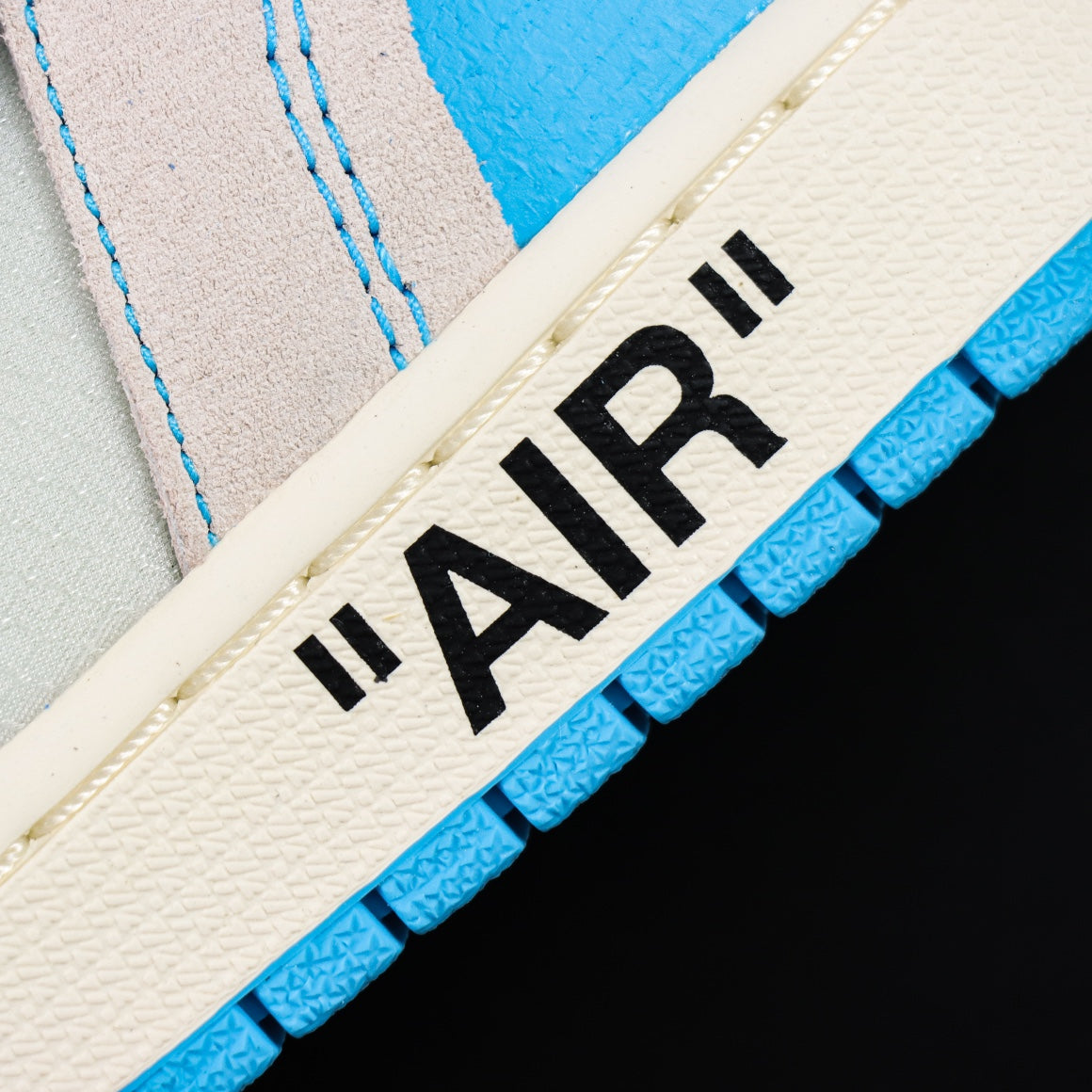 OFF-WHITE x Air Jordan 1 Retro High OG "UNC"