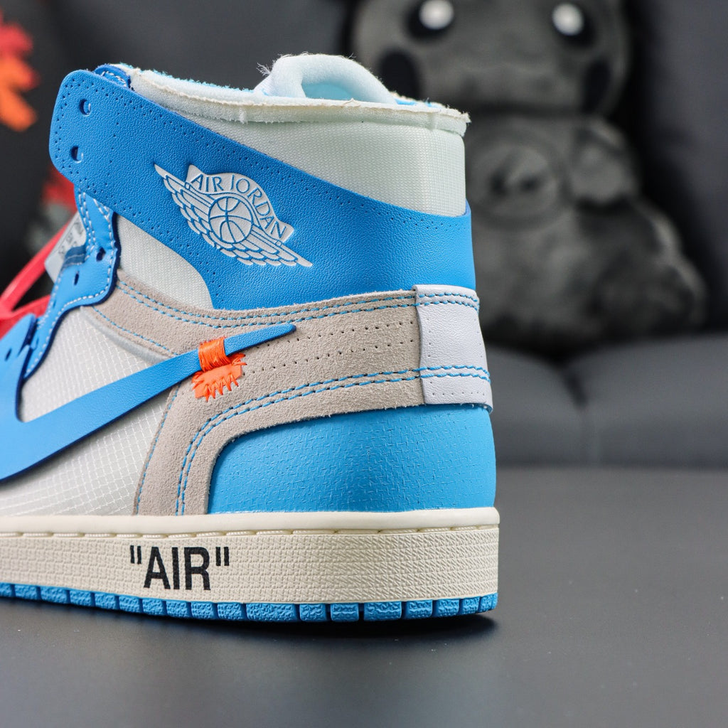OFF-WHITE x Air Jordan 1 Retro High OG "UNC"