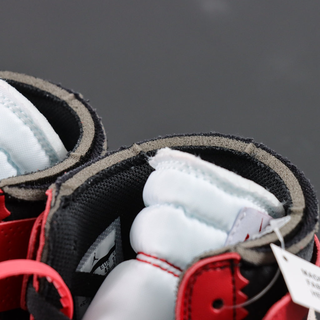 OFF-WHITE x Air Jordan 1 Retro High The Ten Chigago