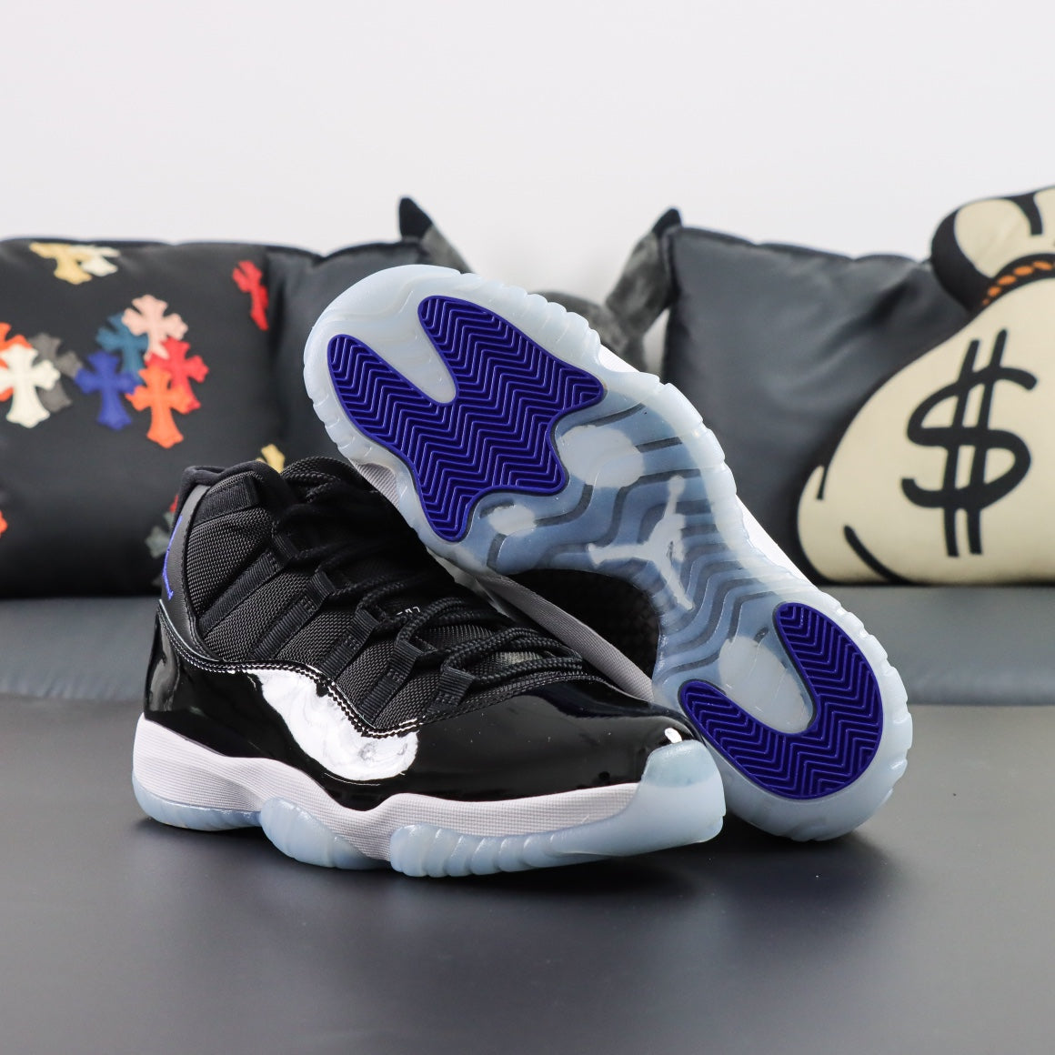 Air Jordan 11 Sapce Jam
