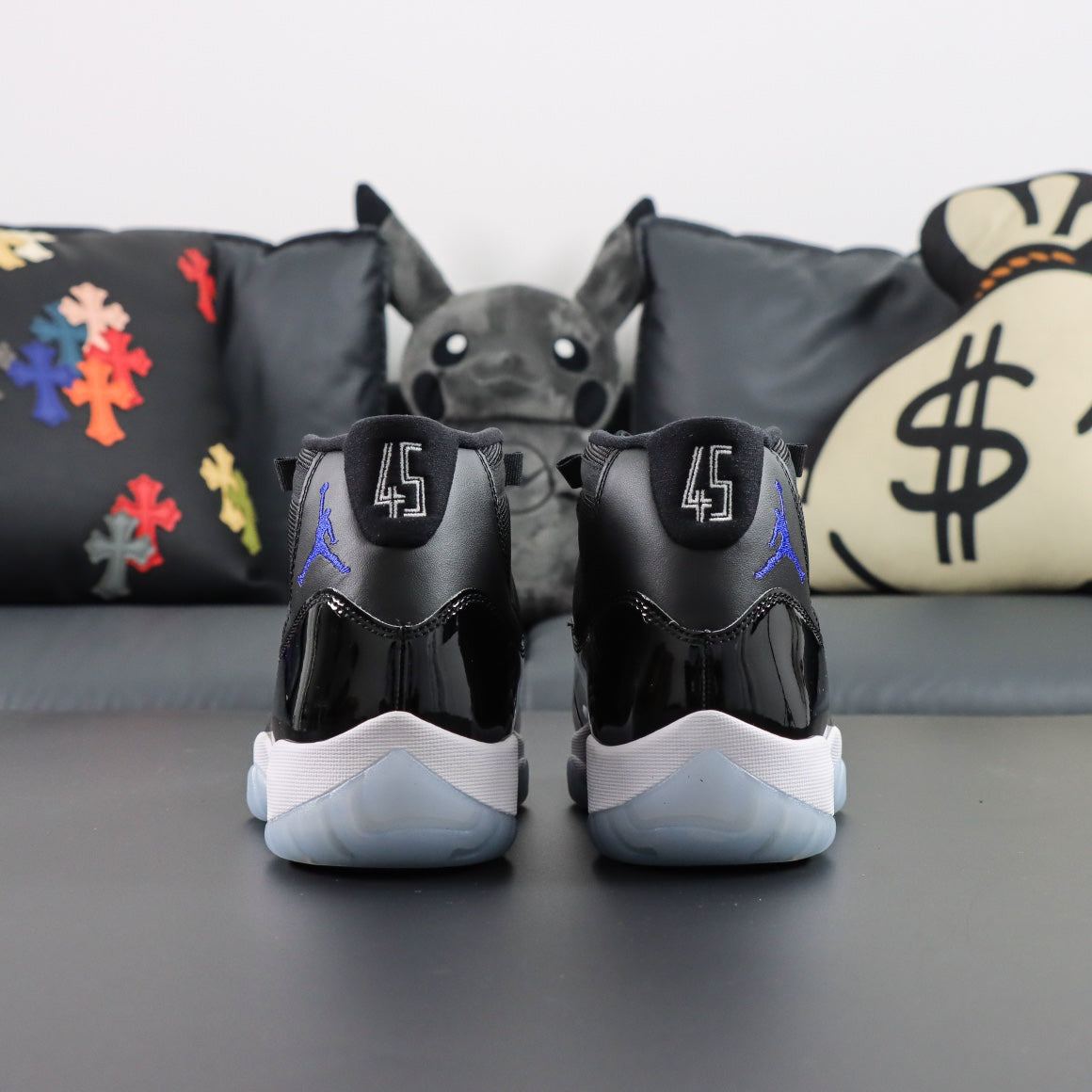 Air Jordan 11 Sapce Jam