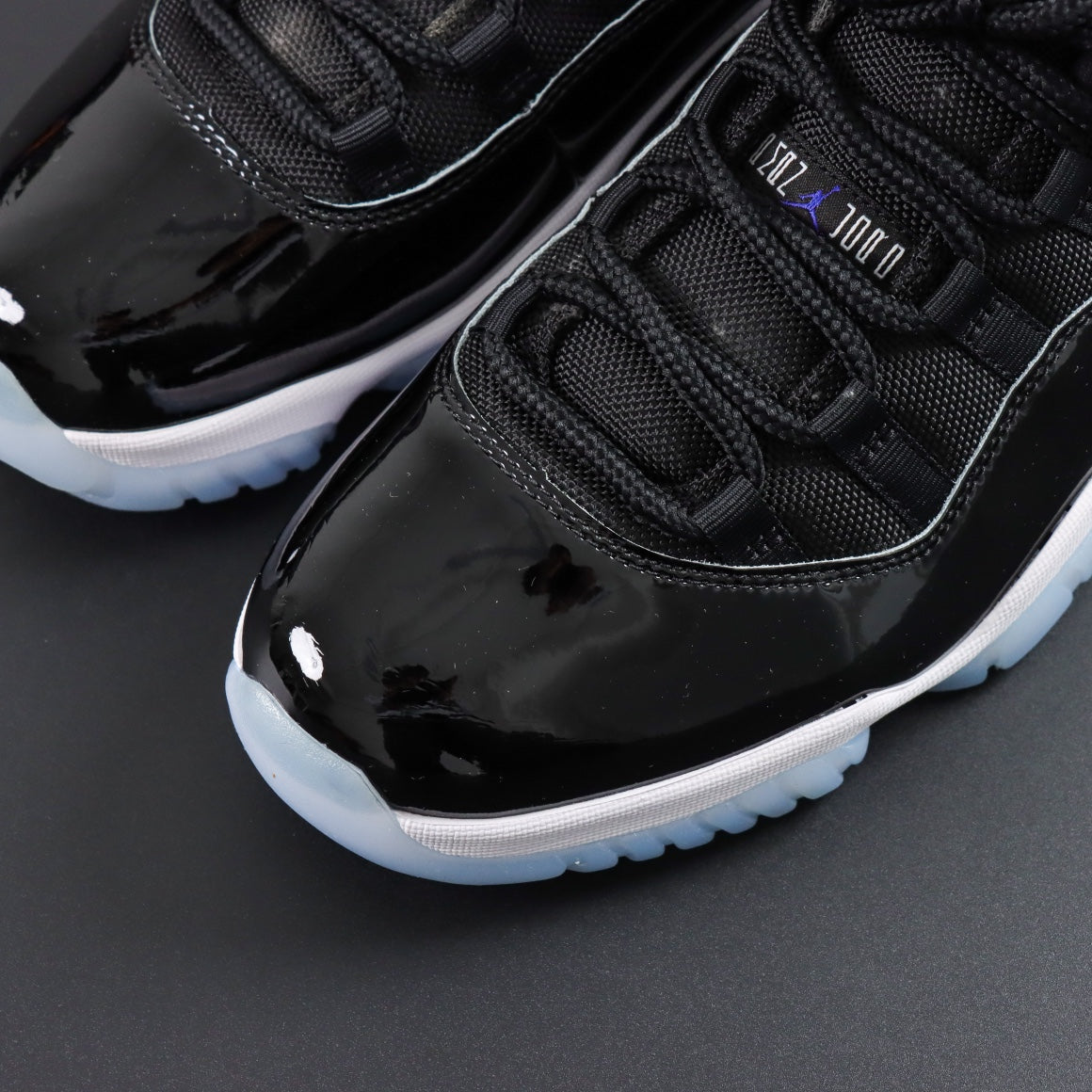 Air Jordan 11 Sapce Jam