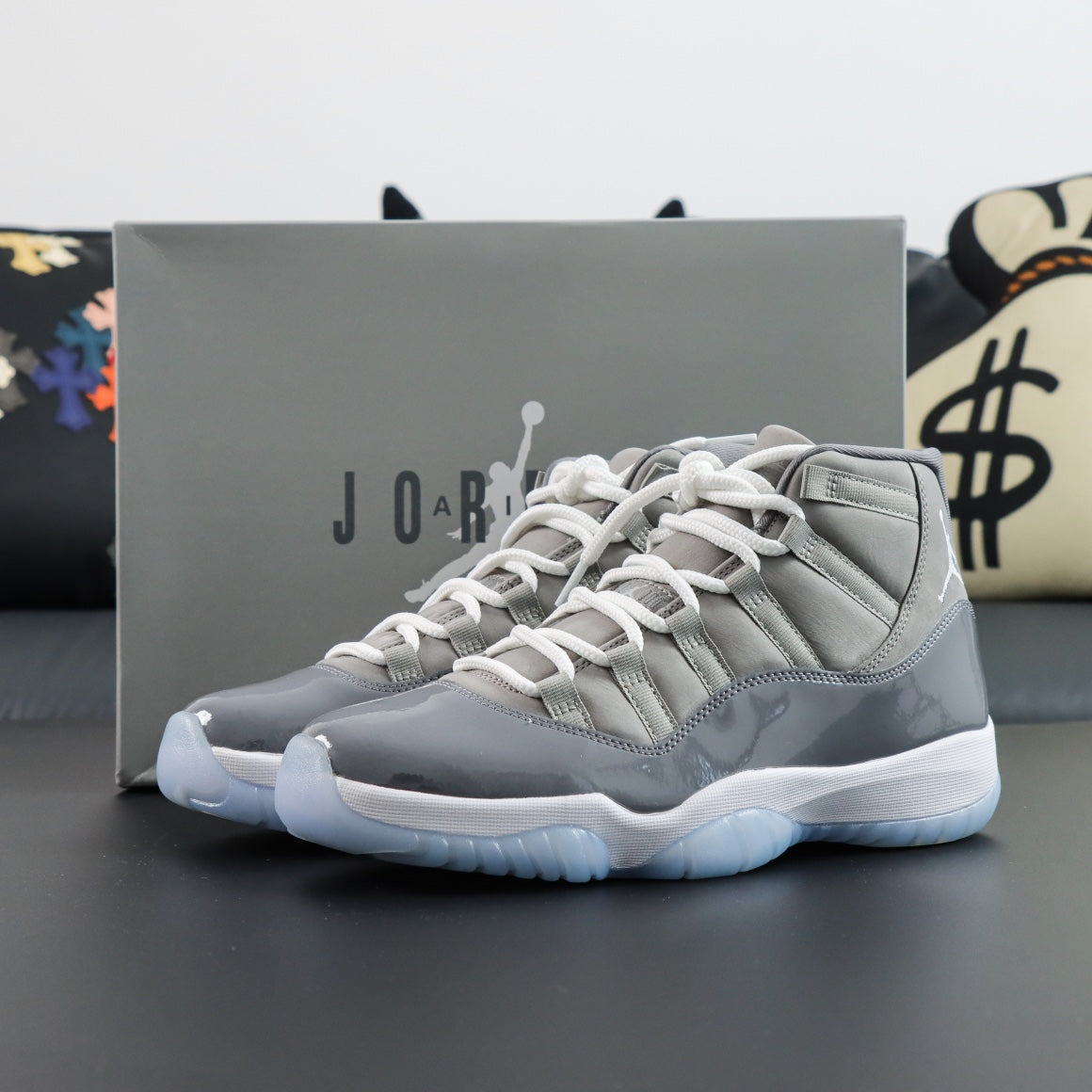 Air Jordan 11 Retro "cool grey"