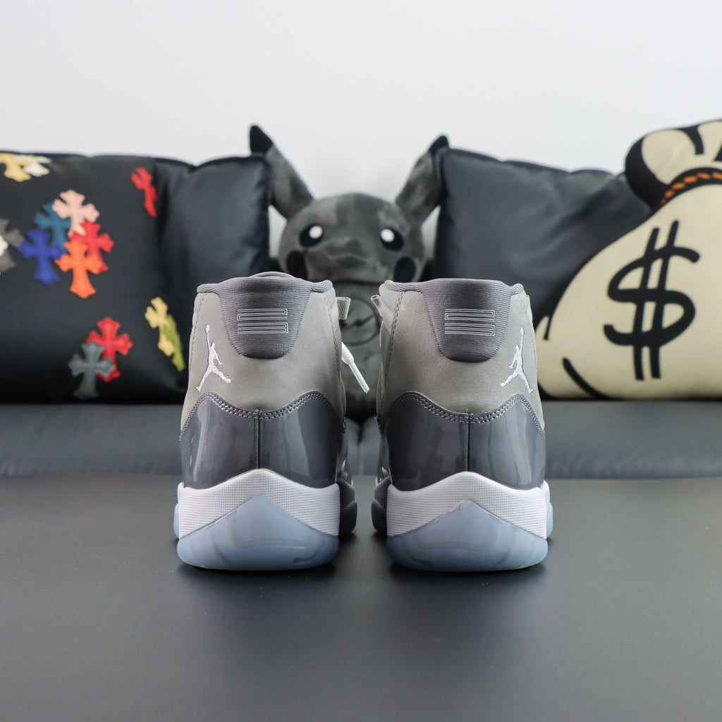 Air Jordan 11 Retro "cool grey"