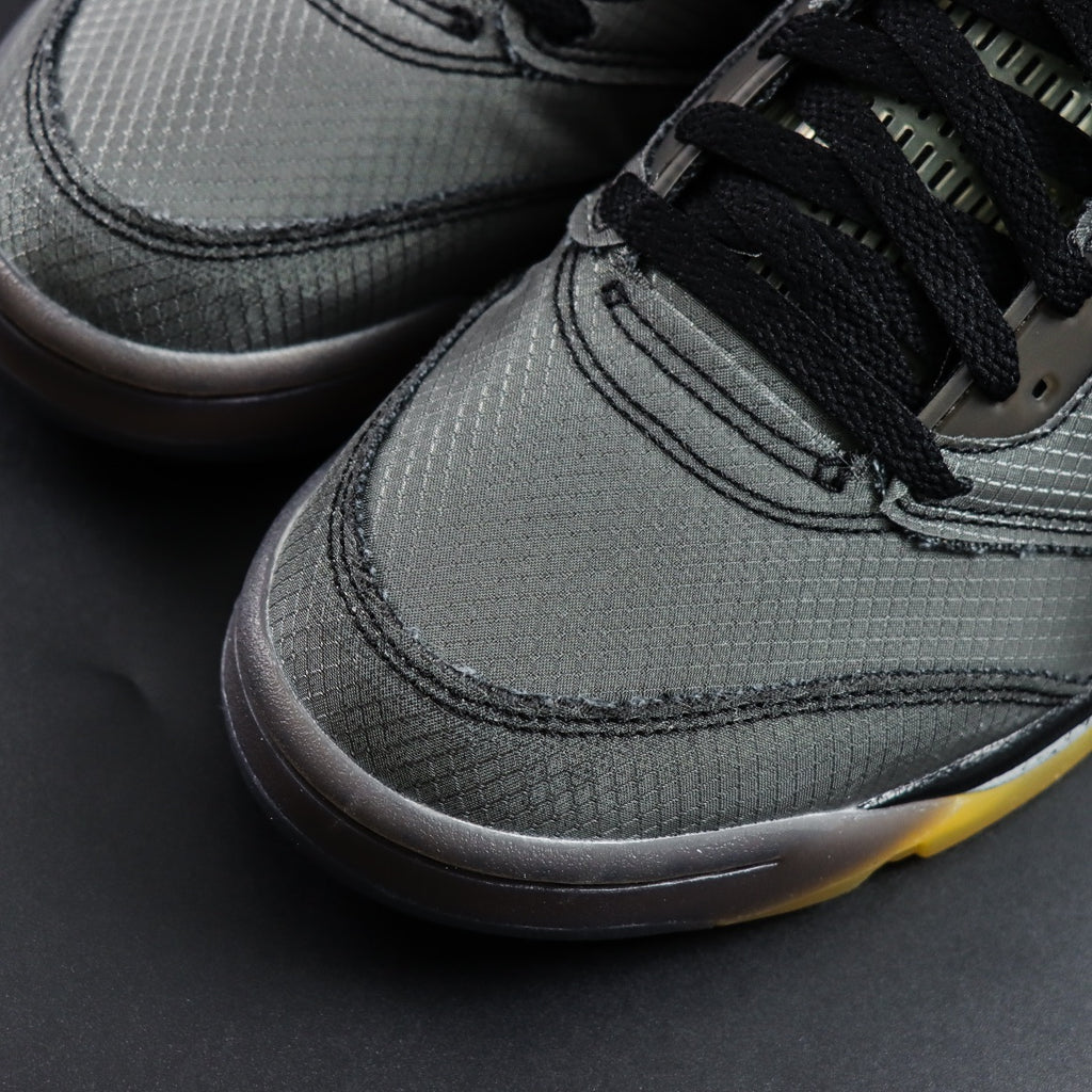 Off-white x Air Jordan Retro 5 SP