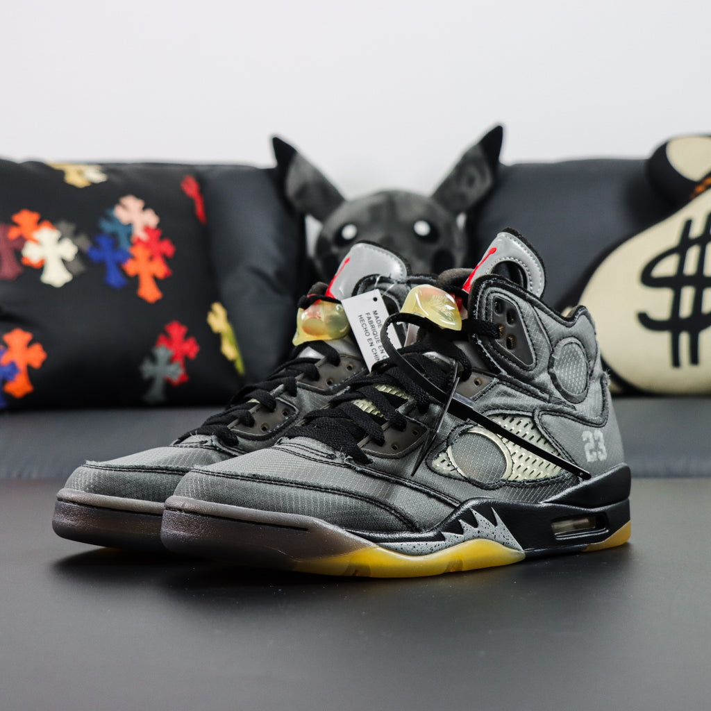 Off-white x Air Jordan Retro 5 SP