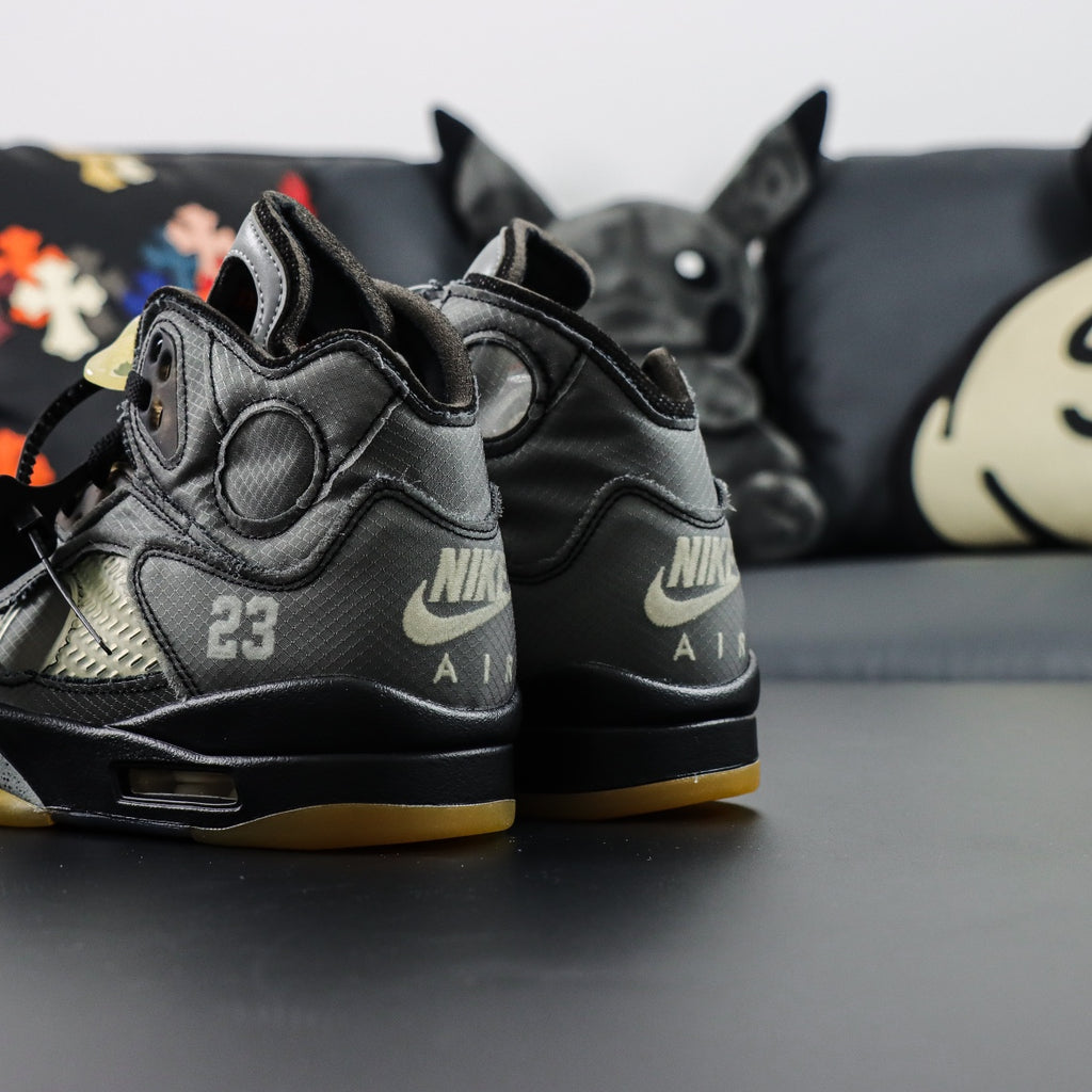 Off-white x Air Jordan Retro 5 SP
