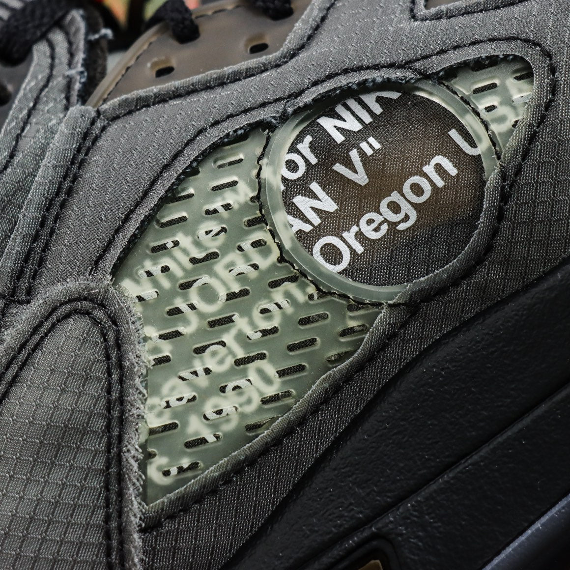 Off-white x Air Jordan Retro 5 SP