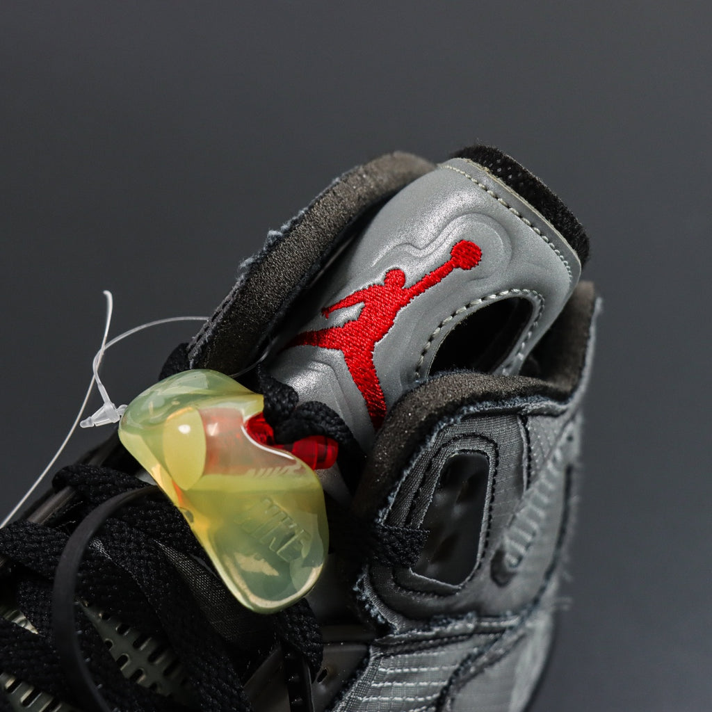 Off-white x Air Jordan Retro 5 SP