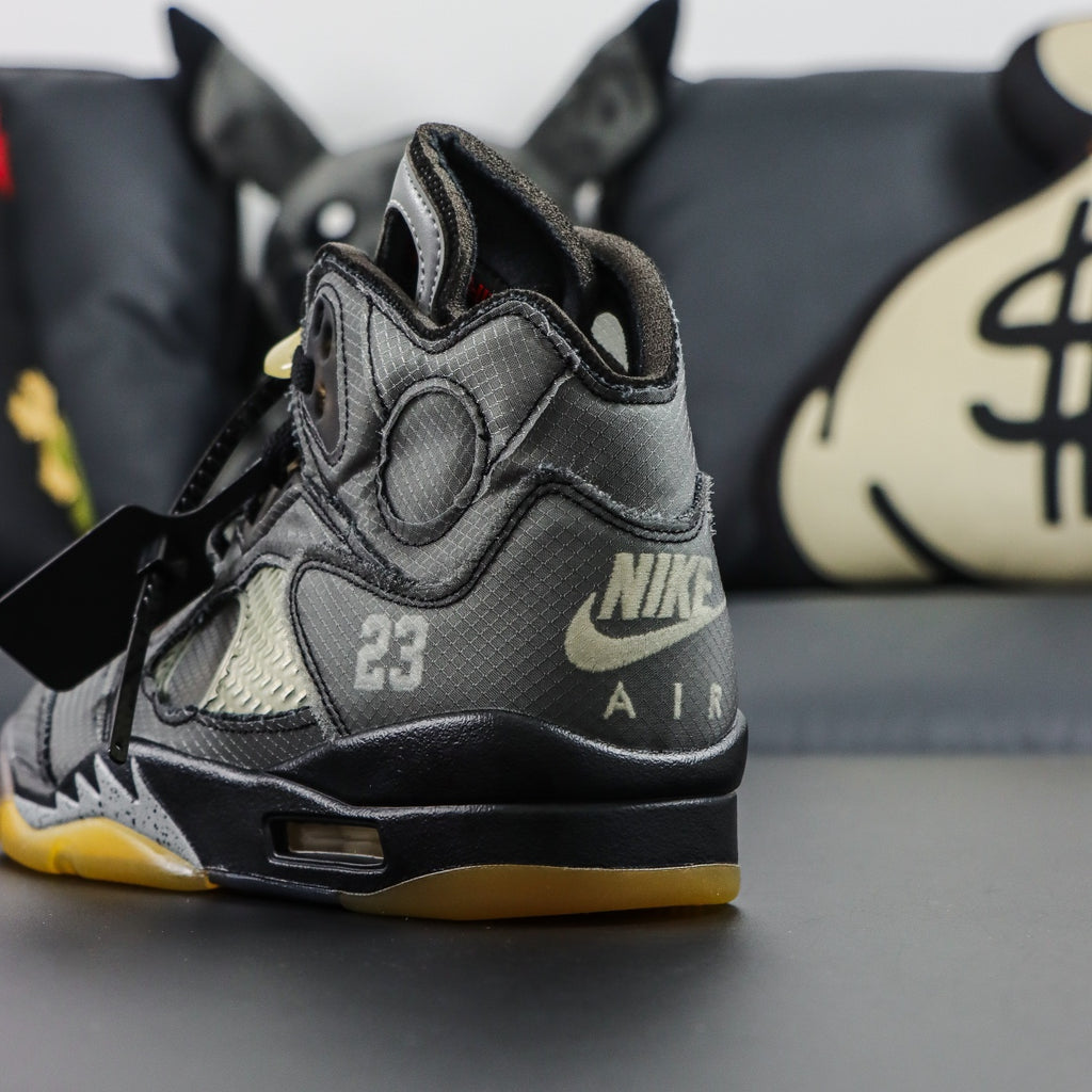 Off-white x Air Jordan Retro 5 SP