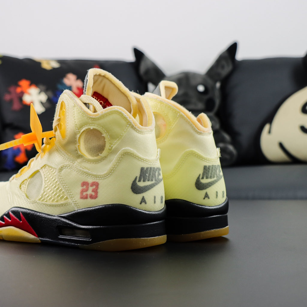 Off-white x Air Jordan Retro 5 SP "Sail"