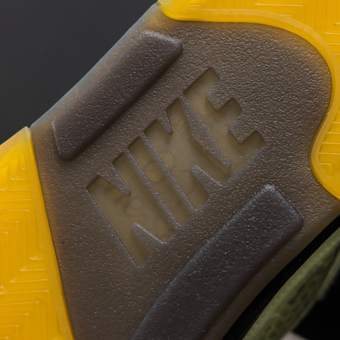 Off-white x Air Jordan Retro 5 SP "Sail"