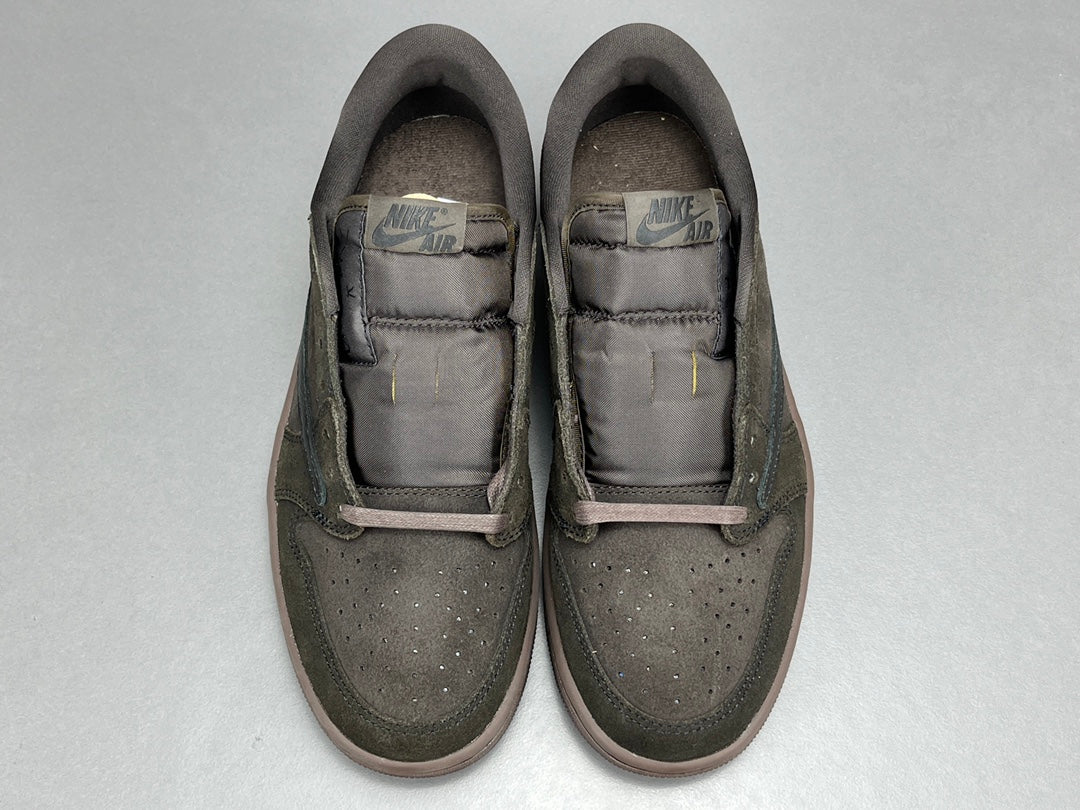Travis Scott x Jordan Air Jordan 1 Low OG “Velvet Brown”