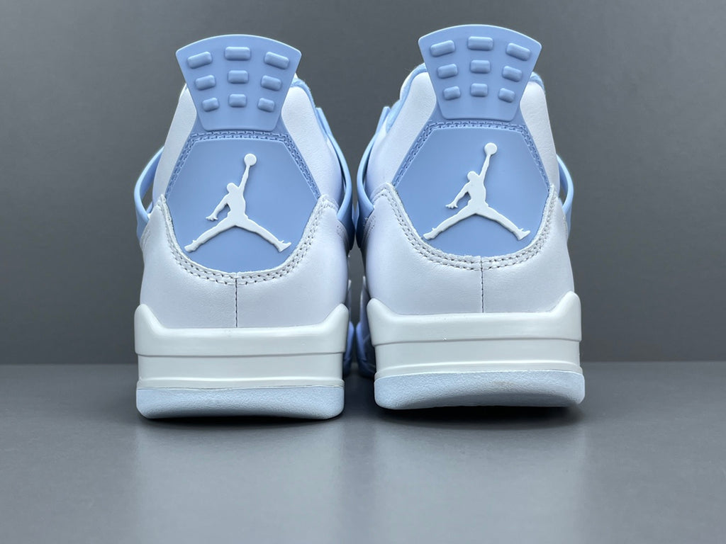 Jordan Air Jordan 4 “ALUMINUM”