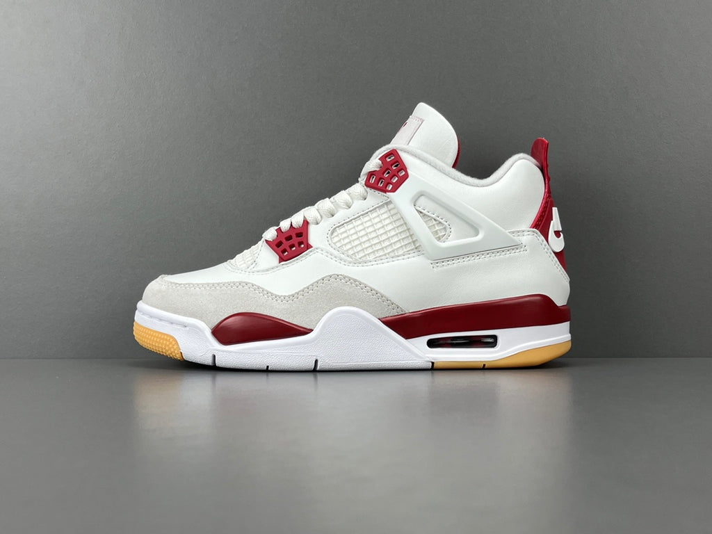 Nike SB x Jordan Air Jordan 4 “Varsity Red”
