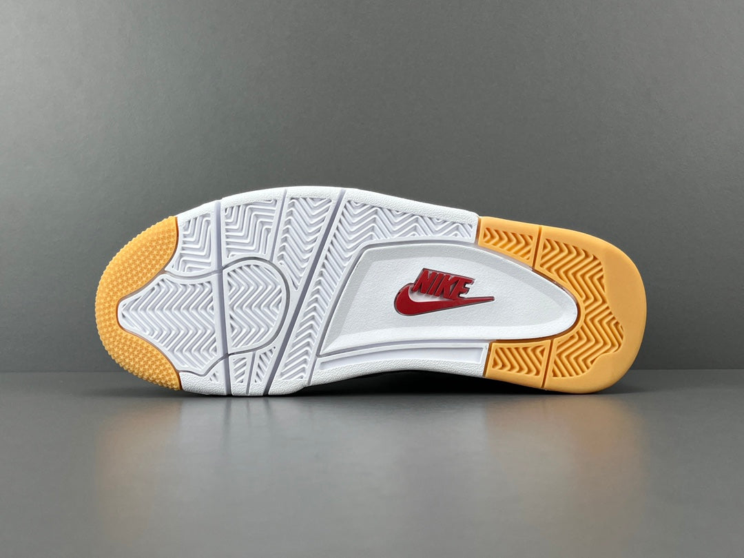 Nike SB x Jordan Air Jordan 4 “Varsity Red”