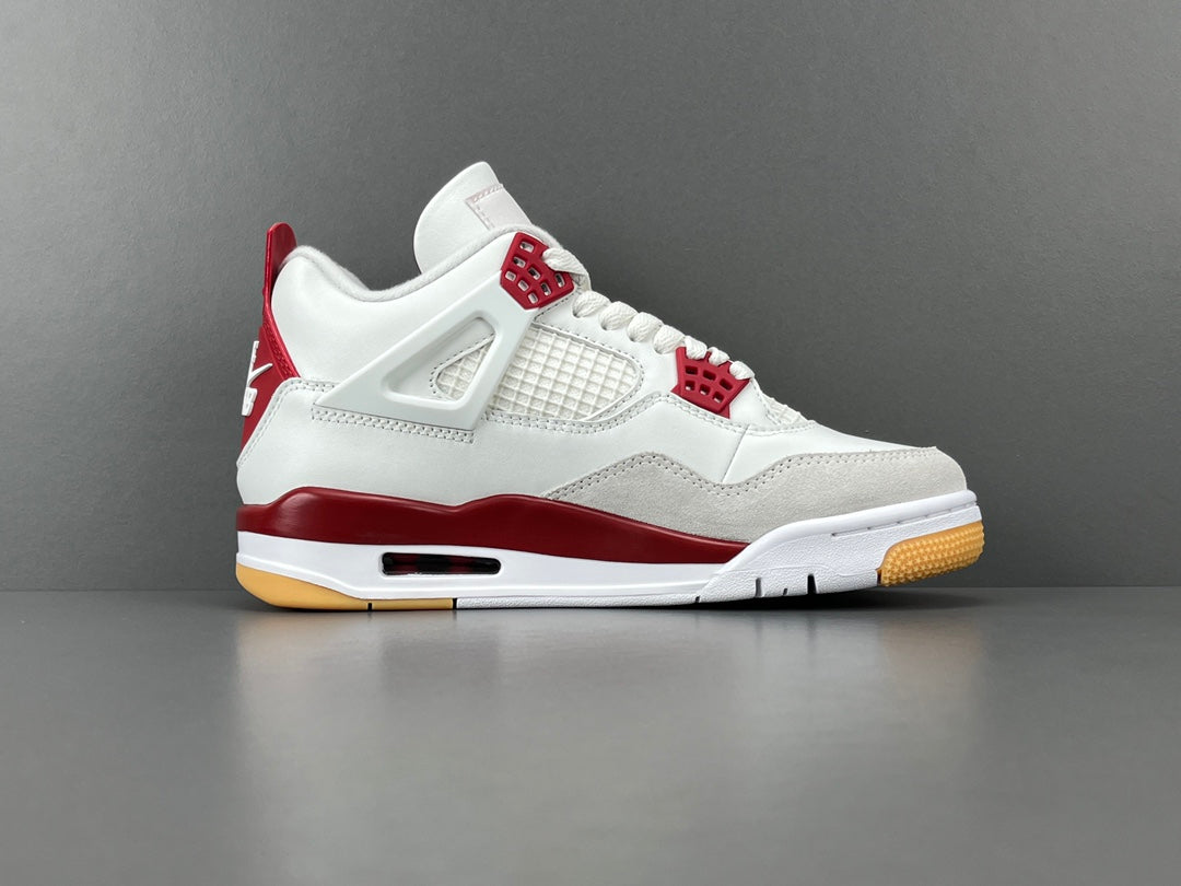 Nike SB x Jordan Air Jordan 4 “Varsity Red”