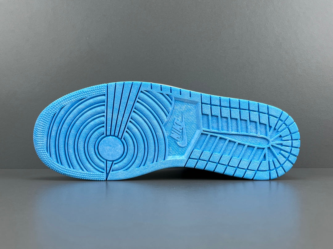 Jordan Air Jordan 1 “UNC”