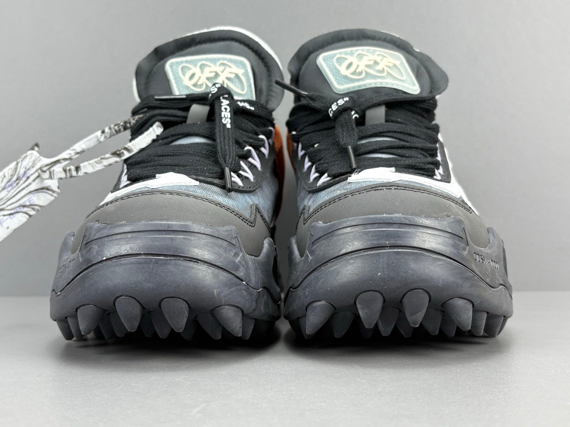 Off-white Odsy
