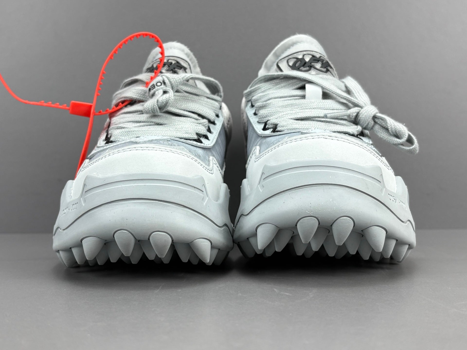 Off-white Odsy