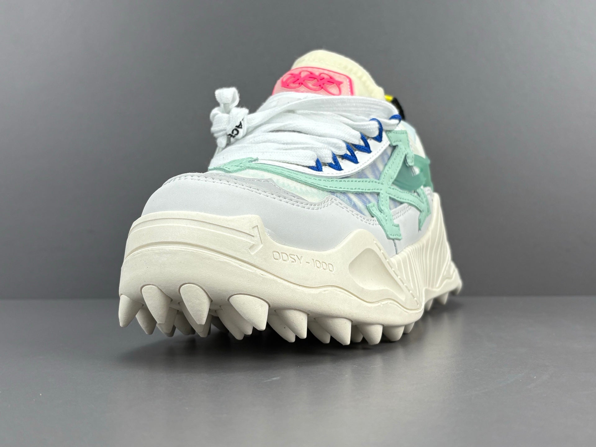 Off-white Odsy