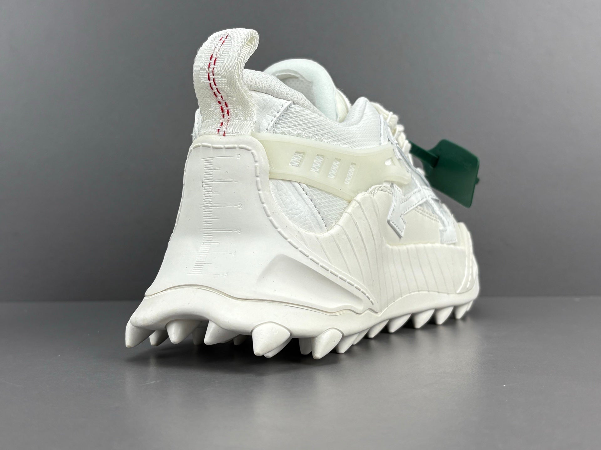 Off-white Odsy