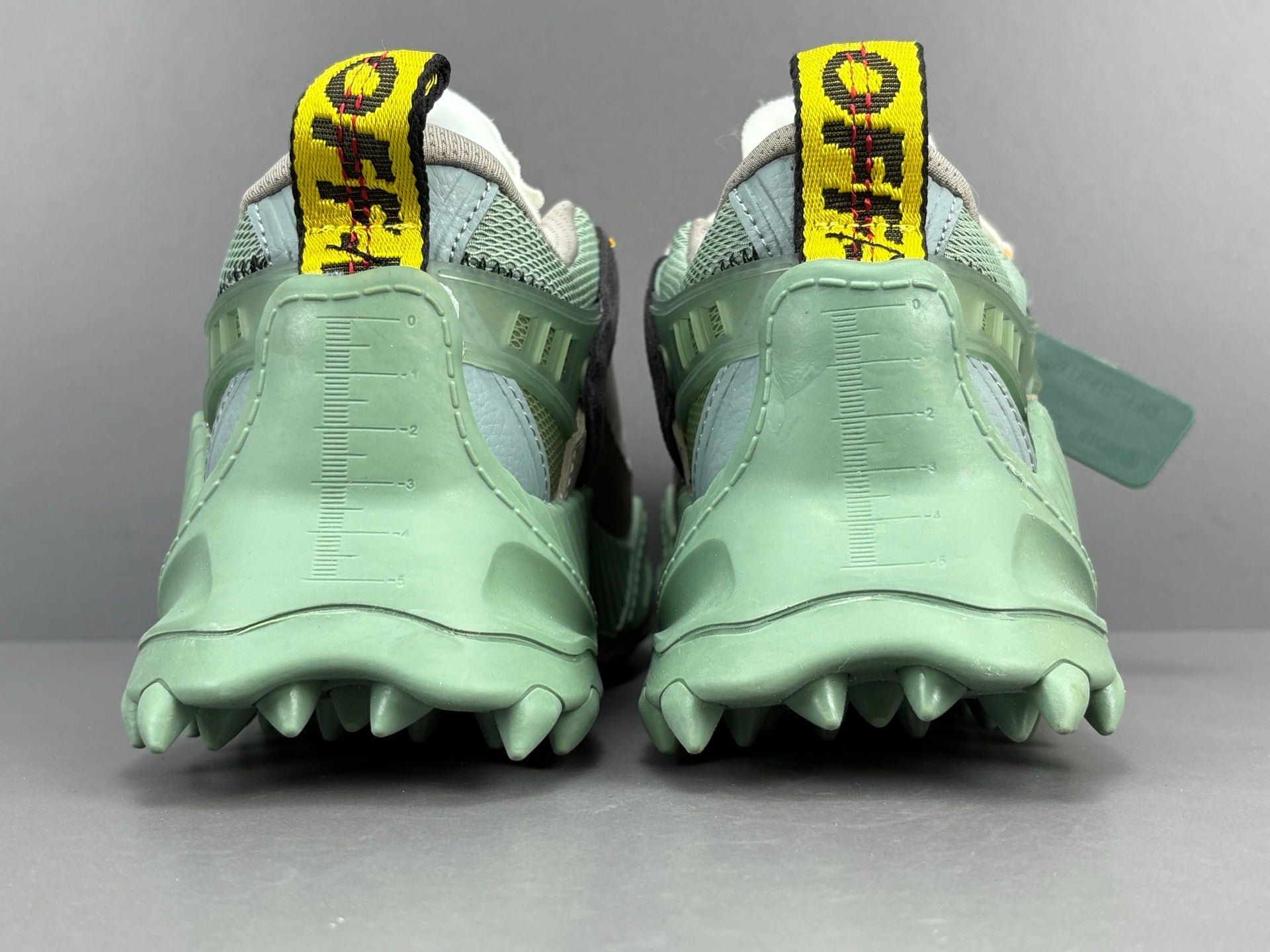 Off-white Odsy