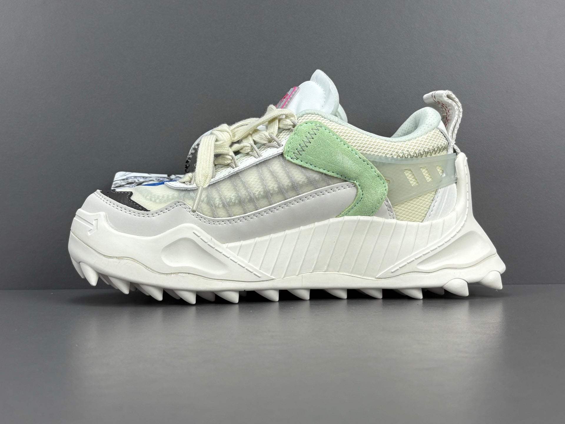 Off-white Odsy