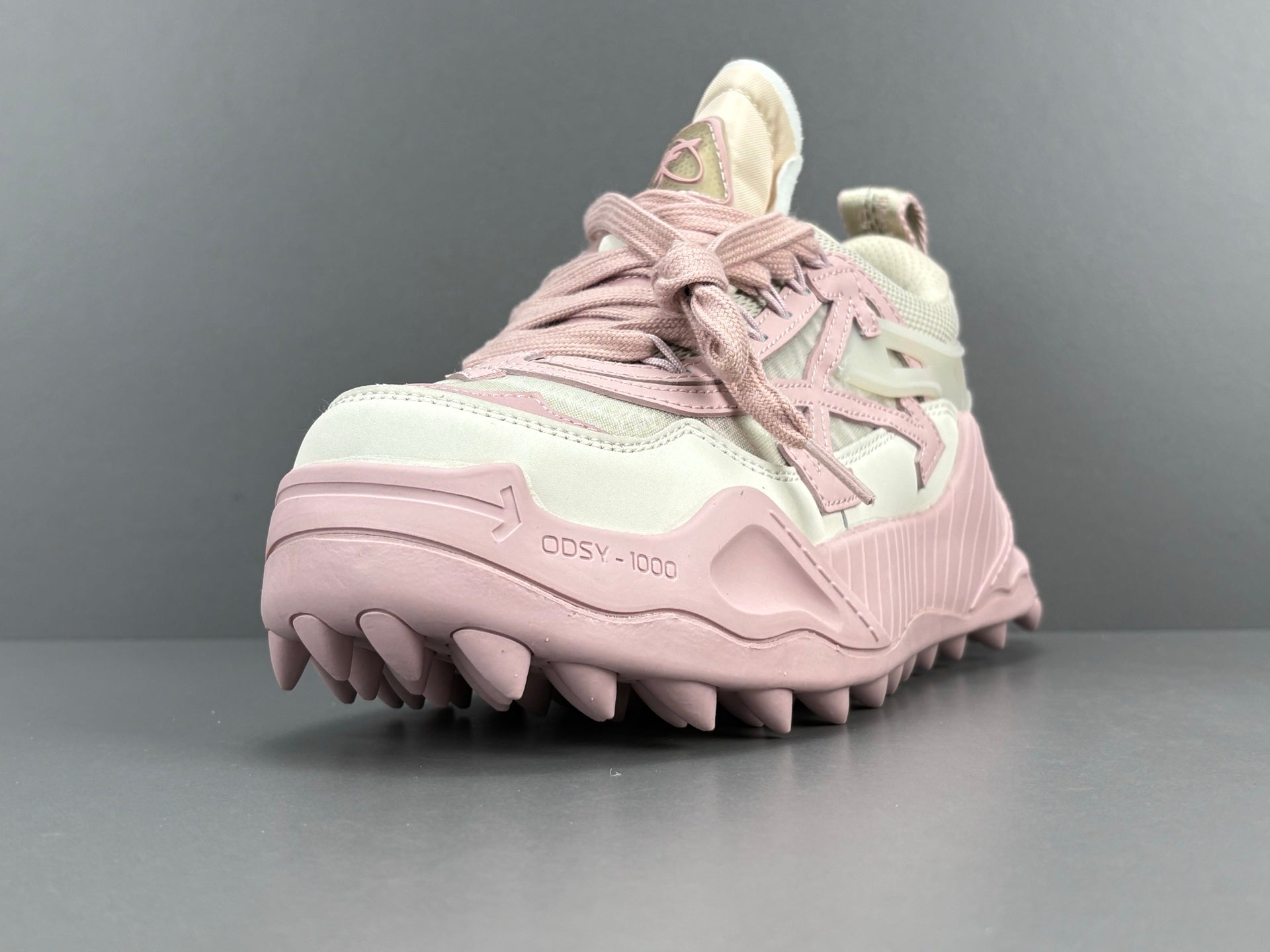 Off-white Odsy