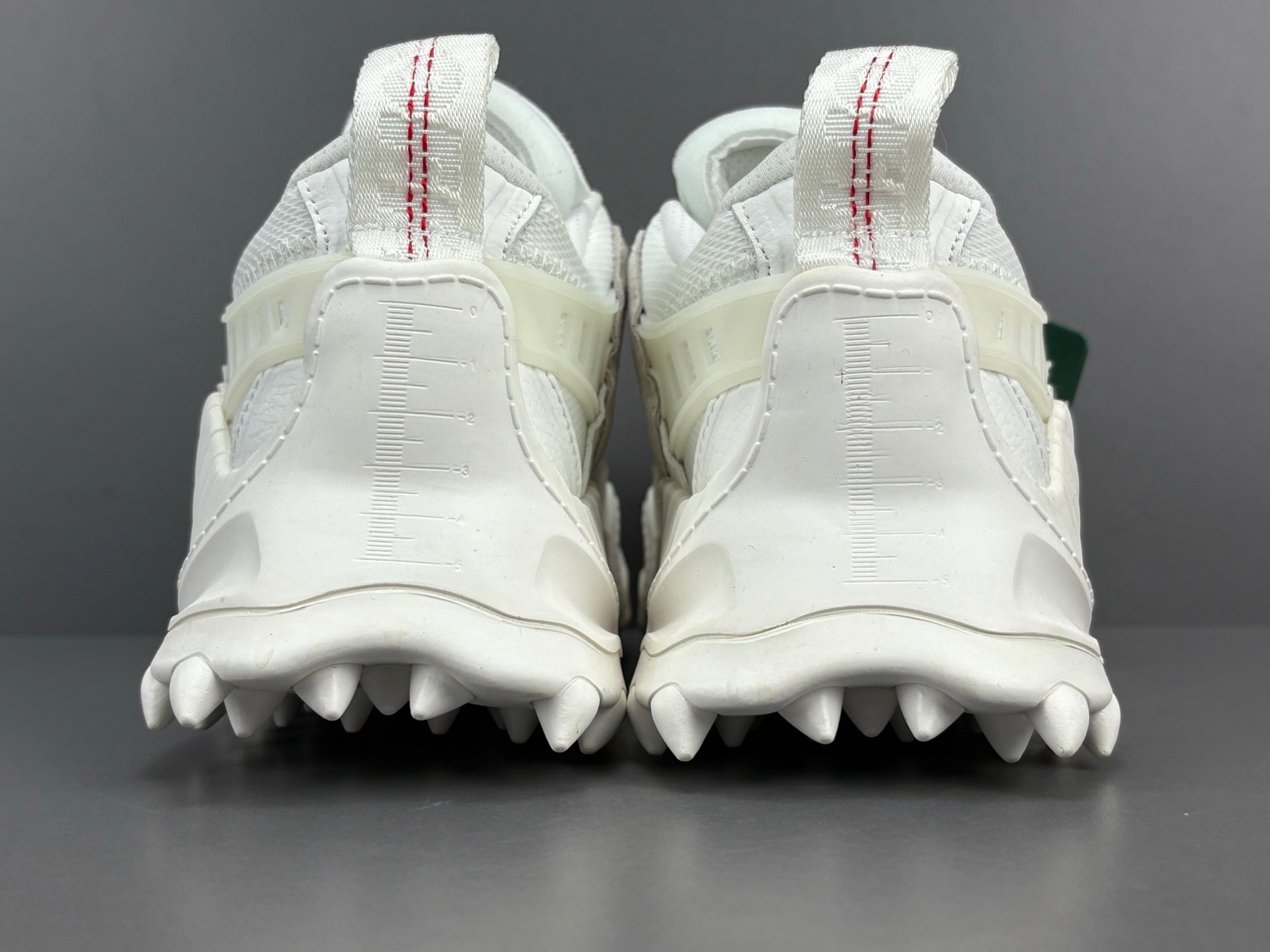 Off-white Odsy