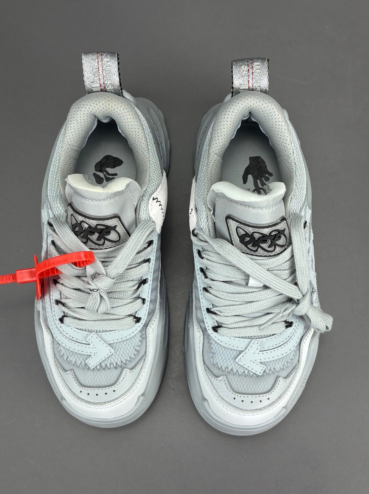 Off-white Odsy