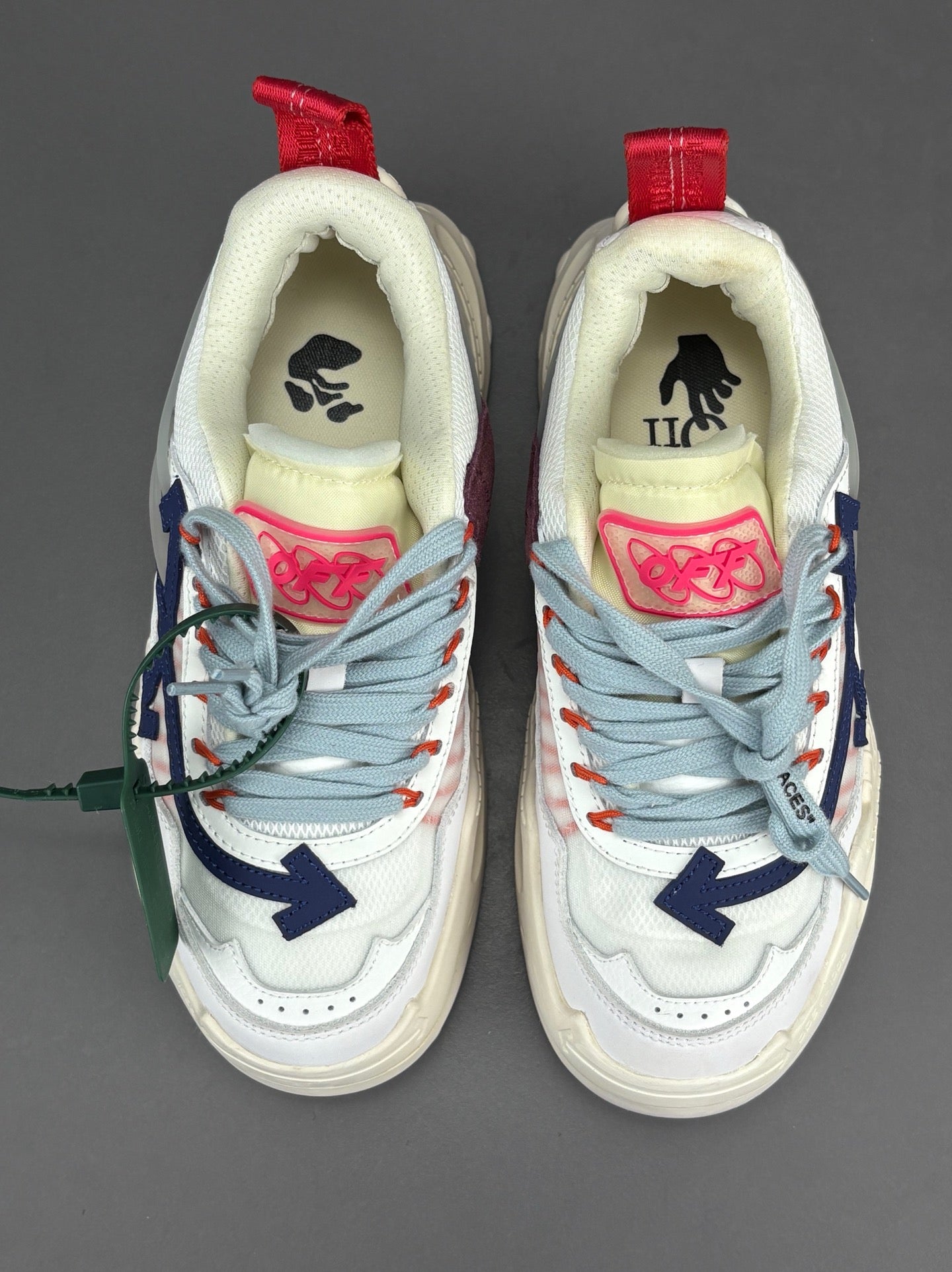 Off-white Odsy