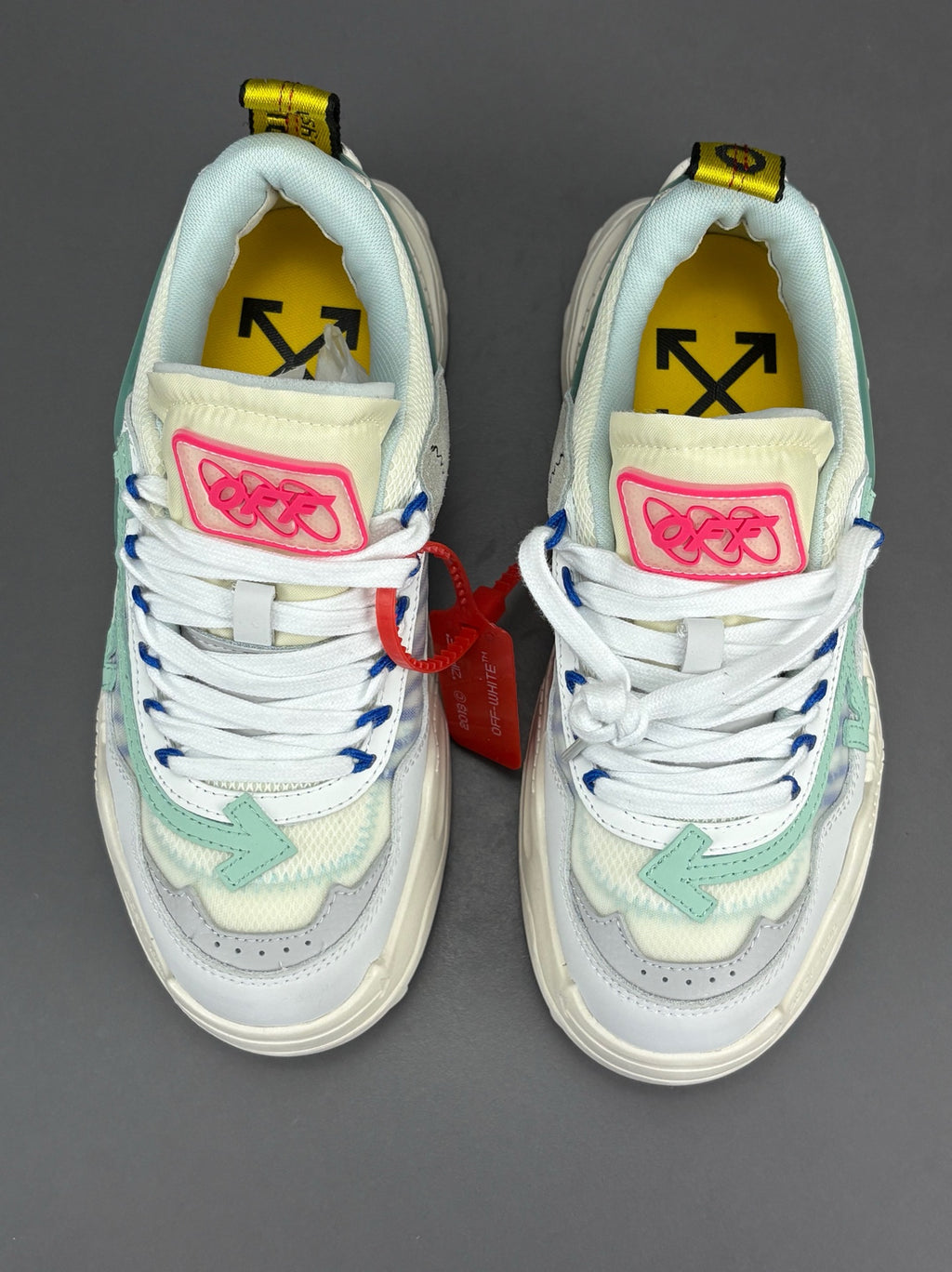 Off-white Odsy