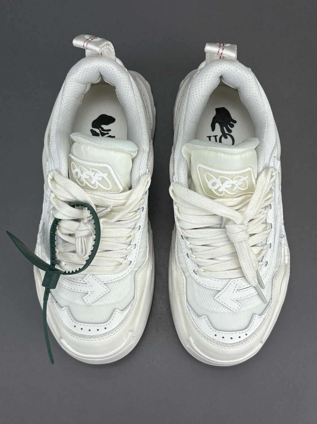 Off-white Odsy