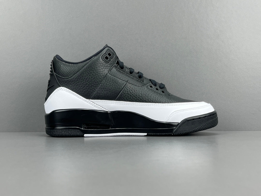 Fragment Design x Jordan Air Jordan 3 “Black/White”