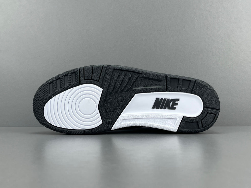 Fragment Design x Jordan Air Jordan 3 “Black/White”