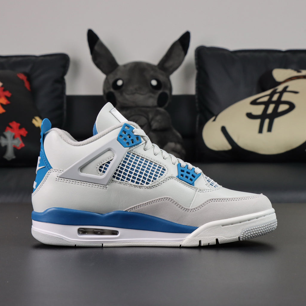 Jordan Air Jordan 4 "Military Blue"