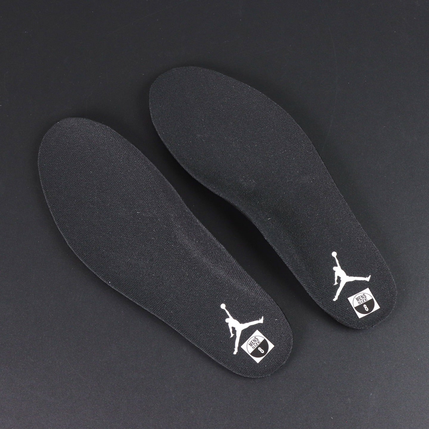 Air Jordan 4 Retro "White Thunder"